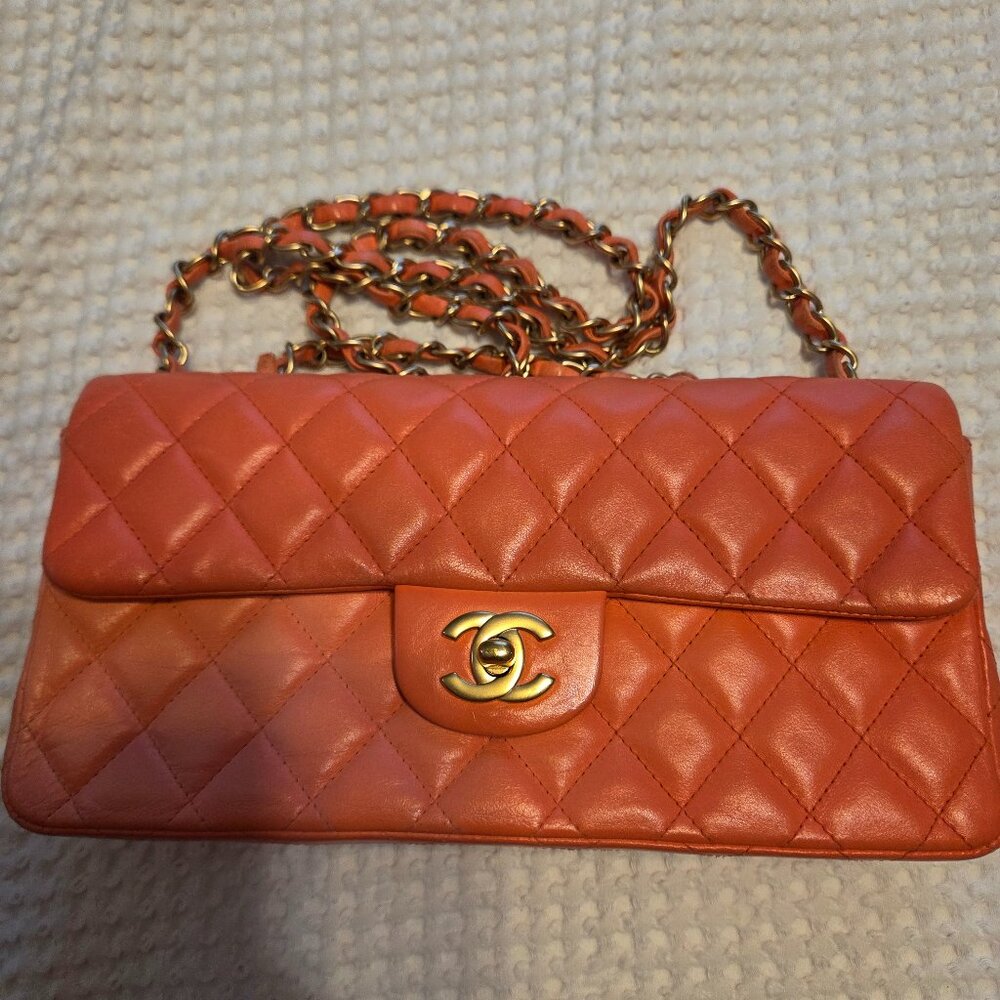 Chanel east west flap